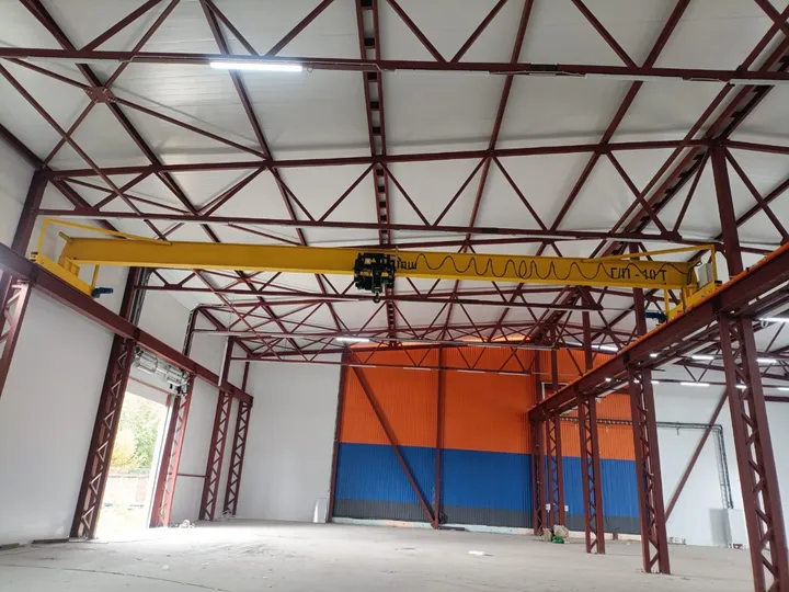 Опорный электрический однобалочный